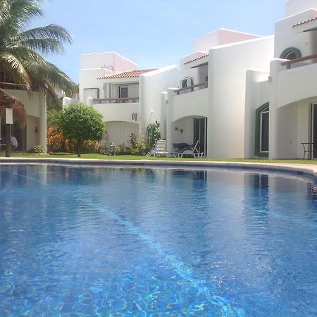 Casa Pili Bed & Breakfast Playa del Carmen Bagian luar foto