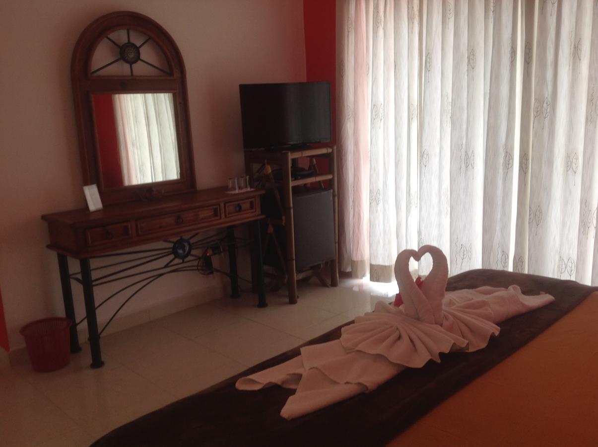 Casa Pili Bed & Breakfast Playa del Carmen Bagian luar foto